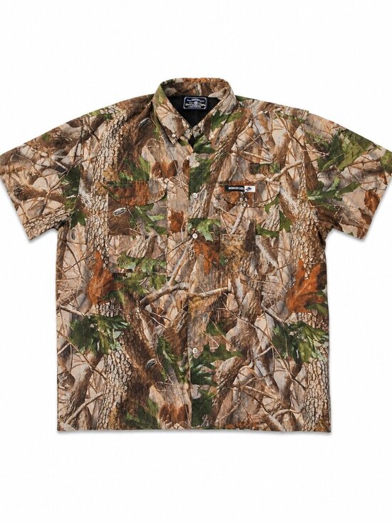 Winchester Other - Winchester Men's Camouflage Short Sleeve Button-Up Shirt Size Medium